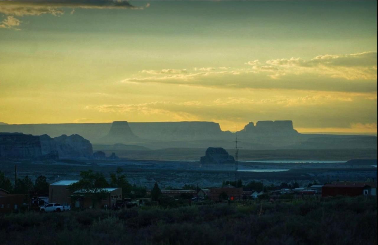 ביג ווטר Page Arizona Border Town- Grand Serenity Room With Mesa Views מראה חיצוני תמונה